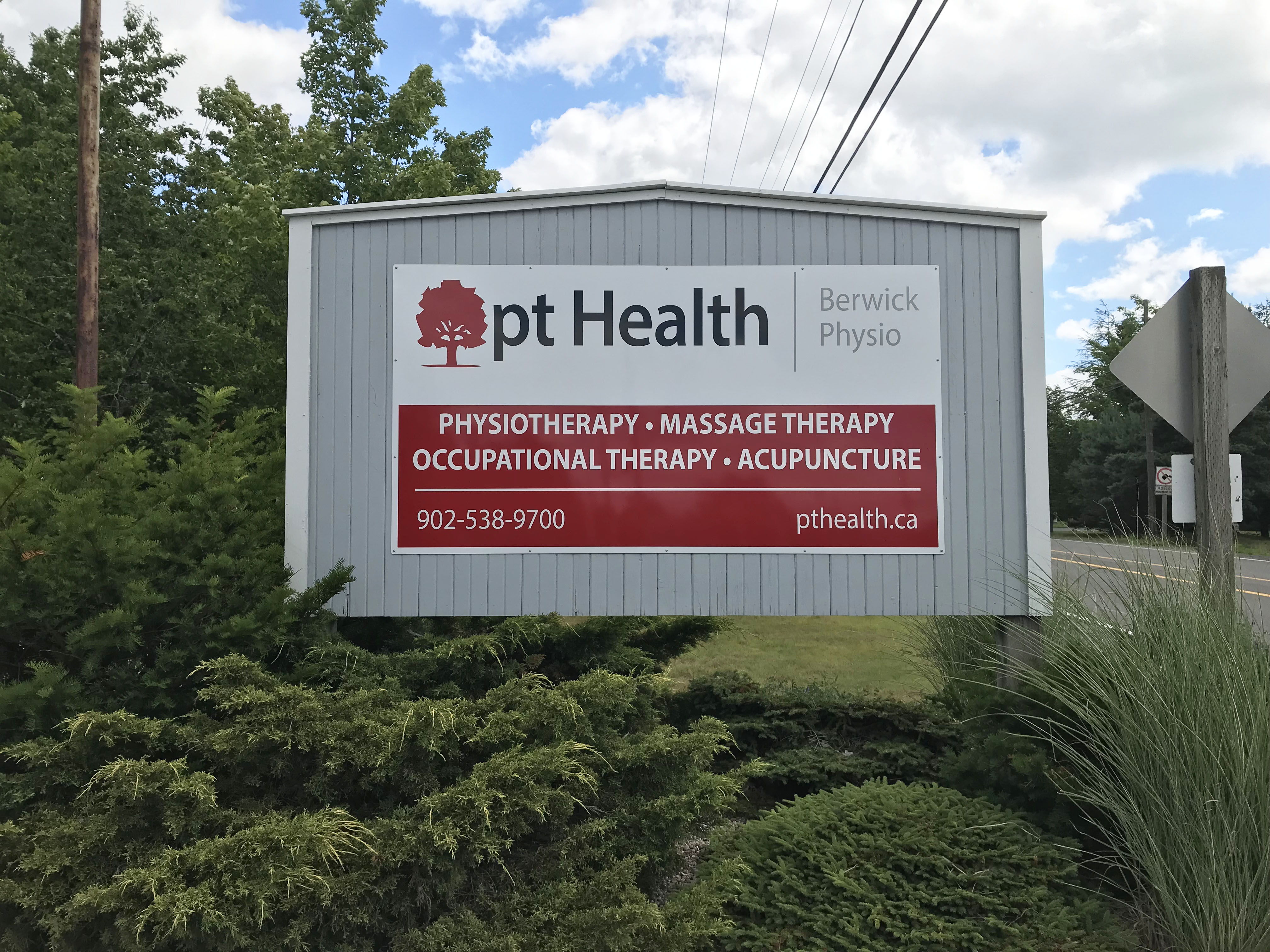 Photograph of Berwick Physiotherapy pt Health clinic's front sign