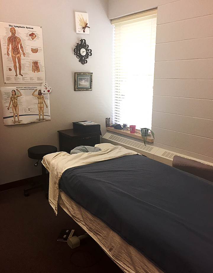 Photograph of private treatment room in Cole Harbour Physiotherapy pt Health
