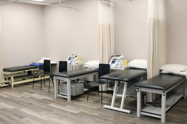 photo of pt Health Six Points treatment area Etobicoke